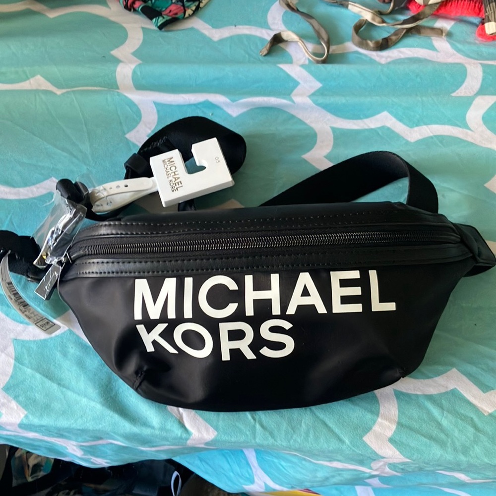 Michael Kors NWT Fanny Pack